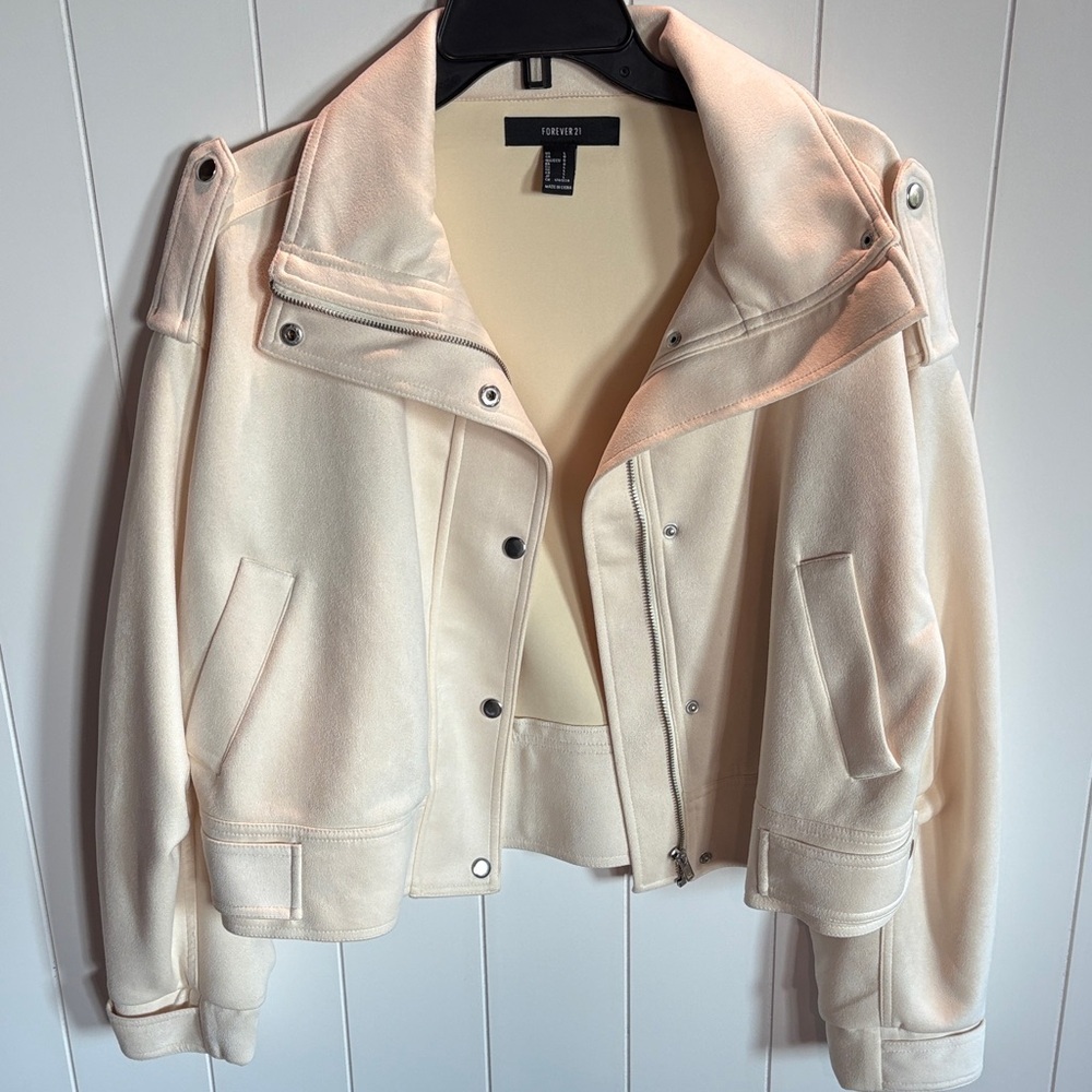 Forever 21 Cream Bomber Jacket faux ultrasuede adjustable waist soft stylish L